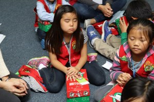 15791536995_6c5b125ab7_z