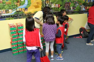 15791542015_54b085512e_z